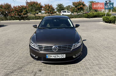 Купе Volkswagen CC / Passat CC 2012 в 