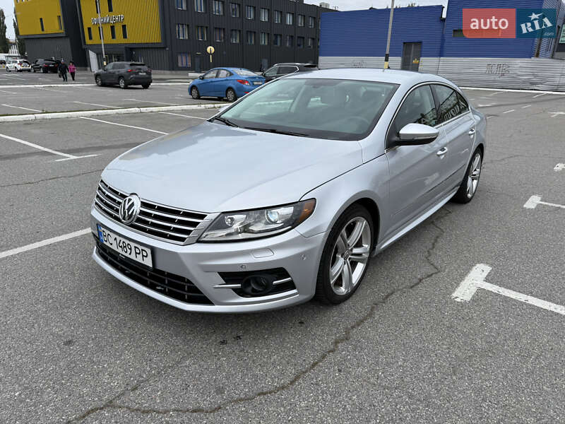Купе Volkswagen CC / Passat CC 2014 в 