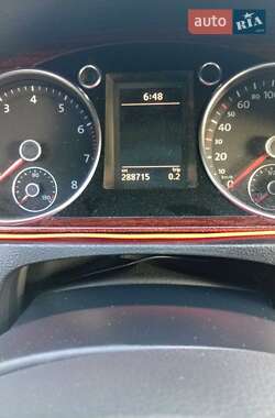 Купе Volkswagen CC / Passat CC 2011 в 