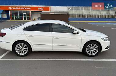 Купе Volkswagen CC / Passat CC 2013 в 