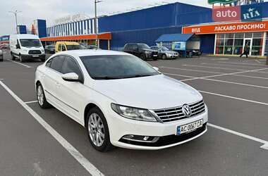 Купе Volkswagen CC / Passat CC 2013 в 
