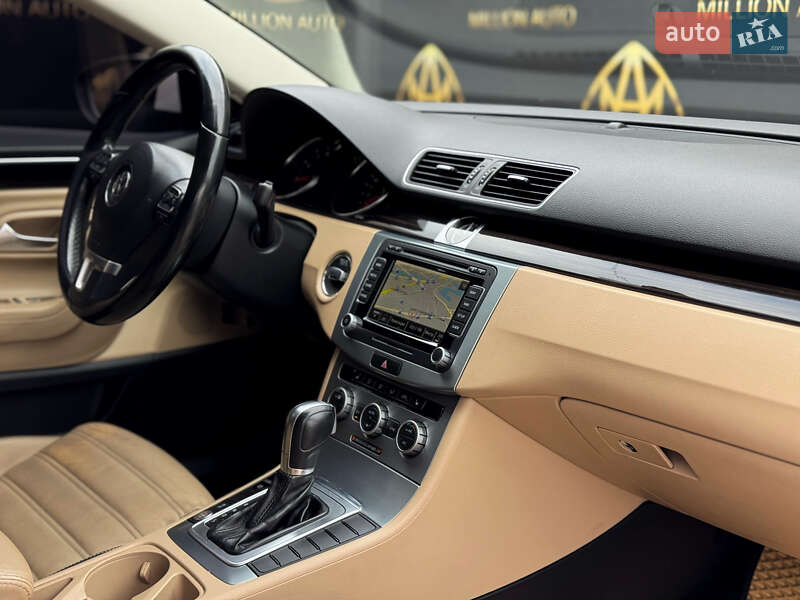 Купе Volkswagen CC / Passat CC 2014 в Киеве фото 16 Купе Volkswagen CC / Passat CC 2014 в Киеве