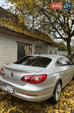 Купе Volkswagen CC / Passat CC 2011 в 