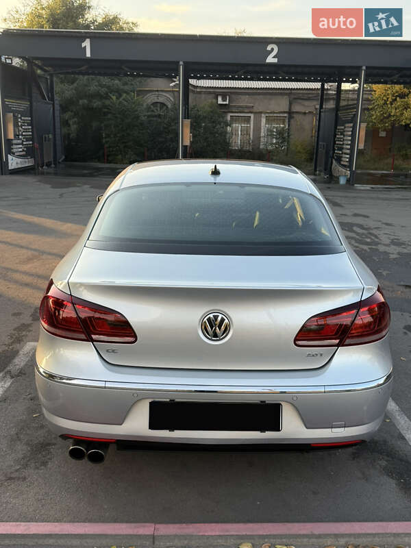 Купе Volkswagen CC / Passat CC 2014 в Запорожье