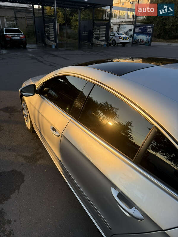 Купе Volkswagen CC / Passat CC 2014 в Запорожье