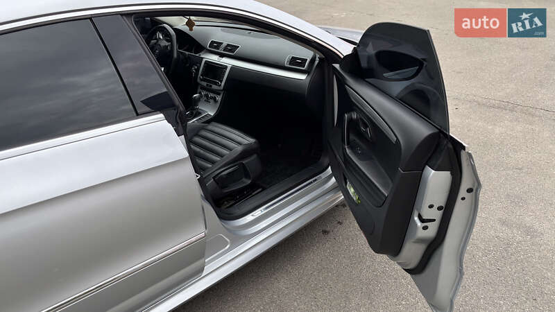 Купе Volkswagen CC / Passat CC 2013 в Києві фото 10 Купе Volkswagen CC / Passat CC 2013 в Києві