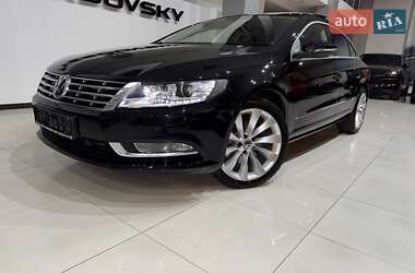 Купе Volkswagen CC / Passat CC 2015 в 