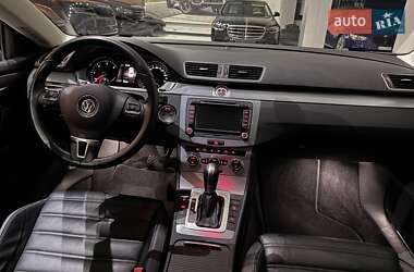 Купе Volkswagen CC / Passat CC 2015 в 