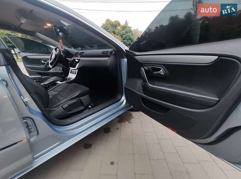 Купе Volkswagen CC / Passat CC 2009 в Ужгороде фото 23 Купе Volkswagen CC / Passat CC 2009 в Ужгороде