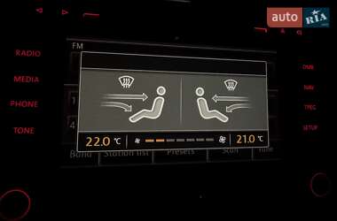 Купе Volkswagen CC / Passat CC 2015 в 
