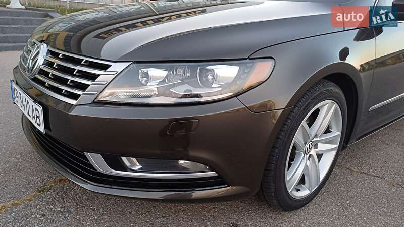 Купе Volkswagen CC / Passat CC 2014 в Запоріжжі