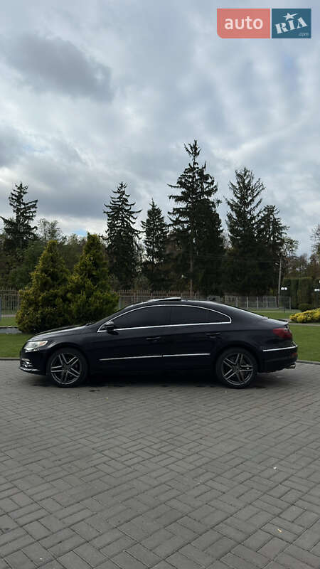Купе Volkswagen CC / Passat CC 2011 в Смілі