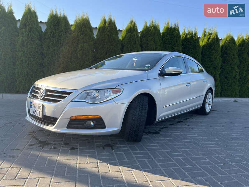 Купе Volkswagen CC / Passat CC 2010 в Черкасах