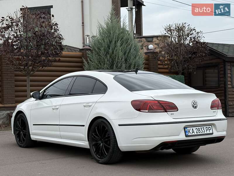 Купе Volkswagen CC / Passat CC 2013 в Киеве