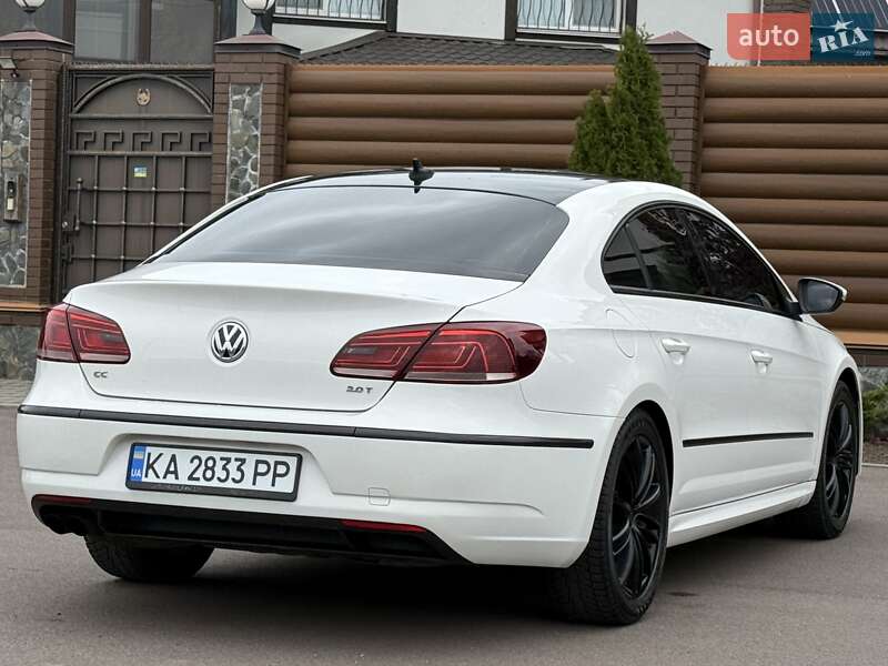 Купе Volkswagen CC / Passat CC 2013 в Киеве