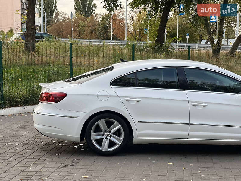 Купе Volkswagen CC / Passat CC 2013 в Києві фото 8 Купе Volkswagen CC / Passat CC 2013 в Києві