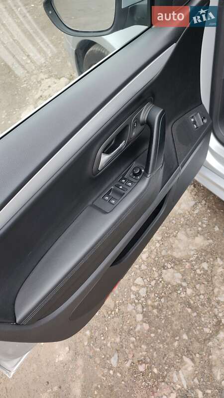 Купе Volkswagen CC / Passat CC 2014 в Черкассах фото 28 Купе Volkswagen CC / Passat CC 2014 в Черкассах