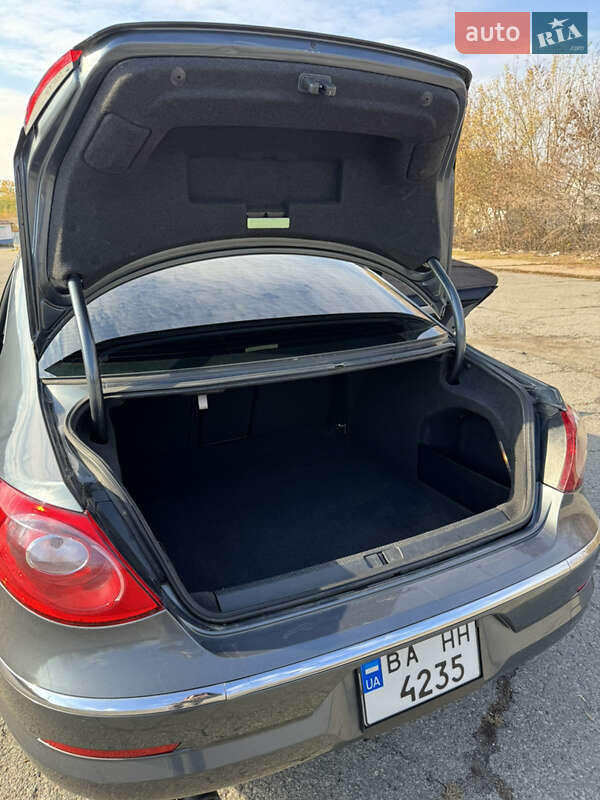 Купе Volkswagen CC / Passat CC 2010 в Благовещенском фото 10 Купе Volkswagen CC / Passat CC 2010 в Благовещенском