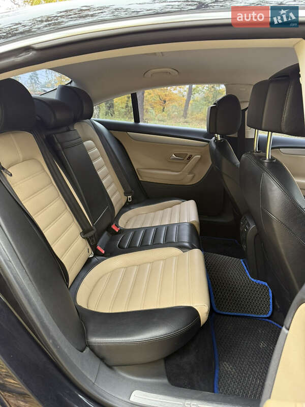 Купе Volkswagen CC / Passat CC 2014 в Білій Церкві