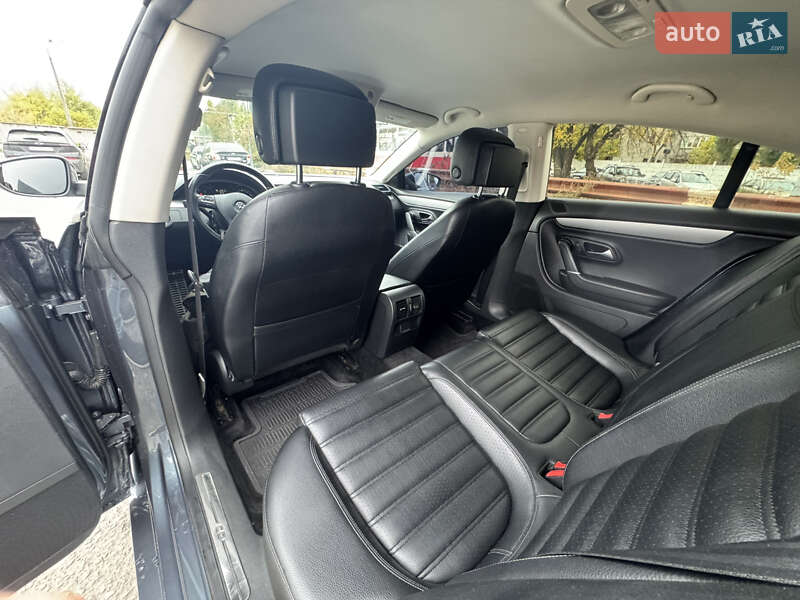Купе Volkswagen CC / Passat CC 2012 в Києві фото 27 Купе Volkswagen CC / Passat CC 2012 в Києві