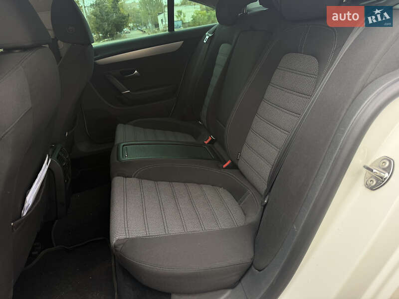 Купе Volkswagen CC / Passat CC 2009 в Николаеве фото 11 Купе Volkswagen CC / Passat CC 2009 в Николаеве
