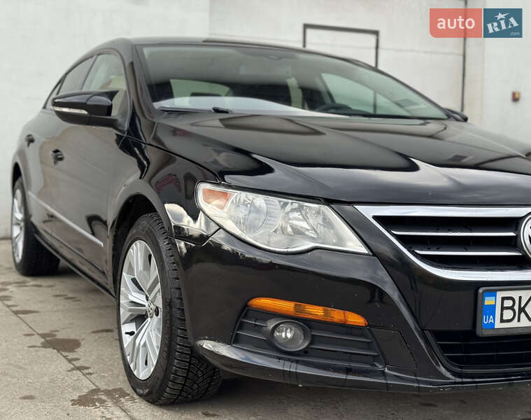 Купе Volkswagen CC / Passat CC 2011 в Сарнах фото 10 Купе Volkswagen CC / Passat CC 2011 в Сарнах