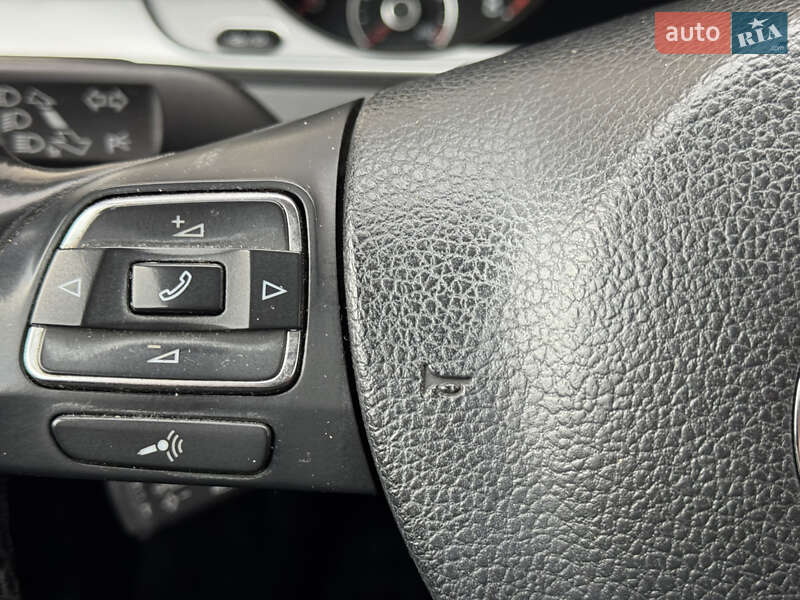 Купе Volkswagen CC / Passat CC 2011 в Сарнах фото 23 Купе Volkswagen CC / Passat CC 2011 в Сарнах