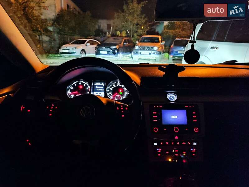 Купе Volkswagen CC / Passat CC 2014 в Харкові фото 24 Купе Volkswagen CC / Passat CC 2014 в Харкові