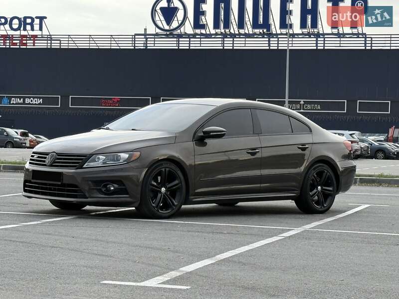 Купе Volkswagen CC / Passat CC 2013 в Дніпрі