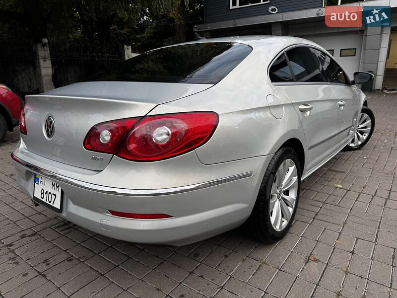 Купе Volkswagen CC / Passat CC 2011 в Киеве