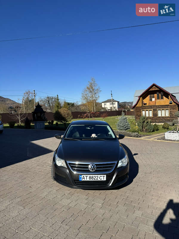 Купе Volkswagen CC / Passat CC 2009 в Косове