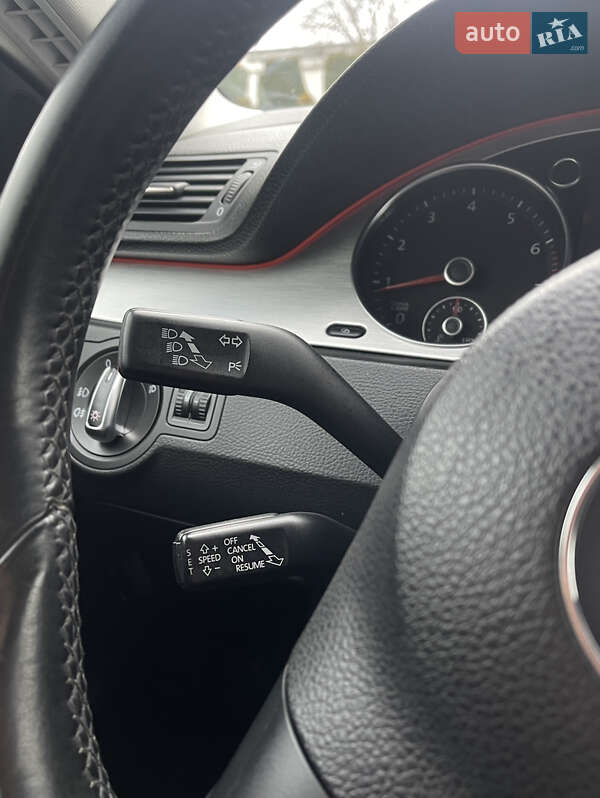 Купе Volkswagen CC / Passat CC 2008 в Хмельницькому фото 25 Купе Volkswagen CC / Passat CC 2008 в Хмельницькому