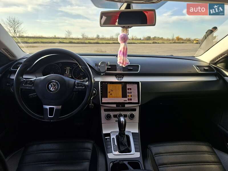 Купе Volkswagen CC / Passat CC 2014 в Баре