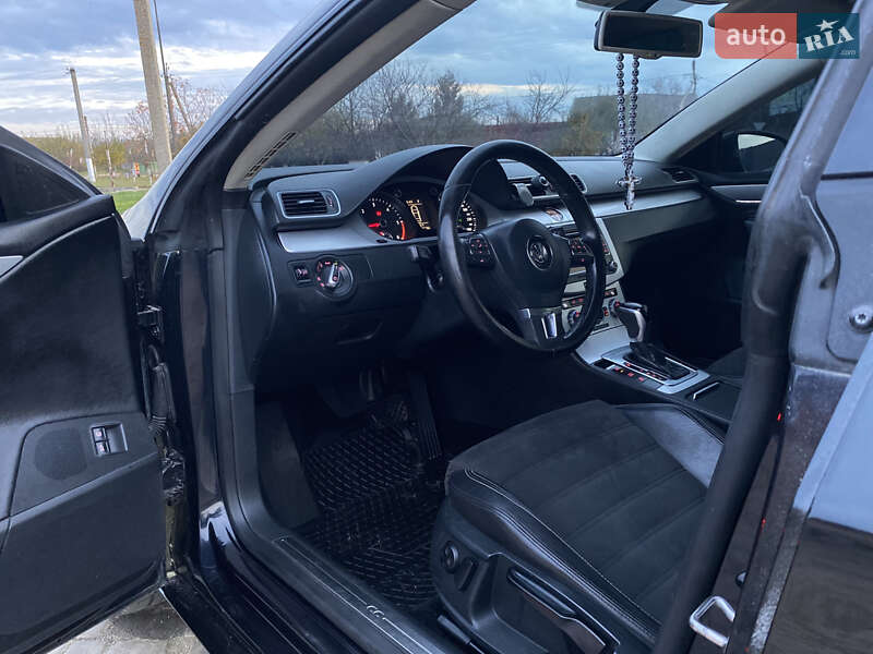 Купе Volkswagen CC / Passat CC 2012 в Хмельницком