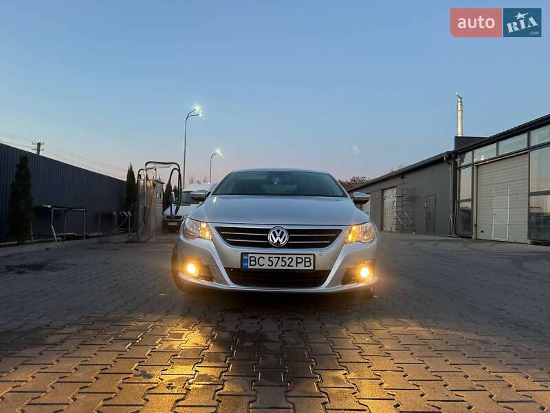 Купе Volkswagen CC / Passat CC 2009 в Радехове фото 4 Купе Volkswagen CC / Passat CC 2009 в Радехове