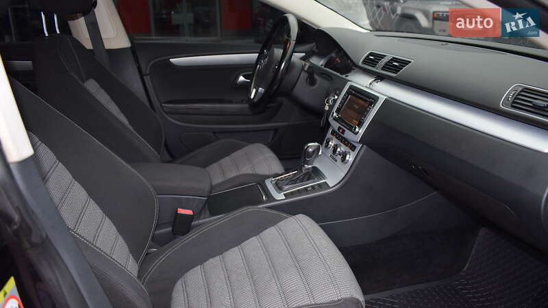 Купе Volkswagen CC / Passat CC 2012 в Житомире фото 6 Купе Volkswagen CC / Passat CC 2012 в Житомире