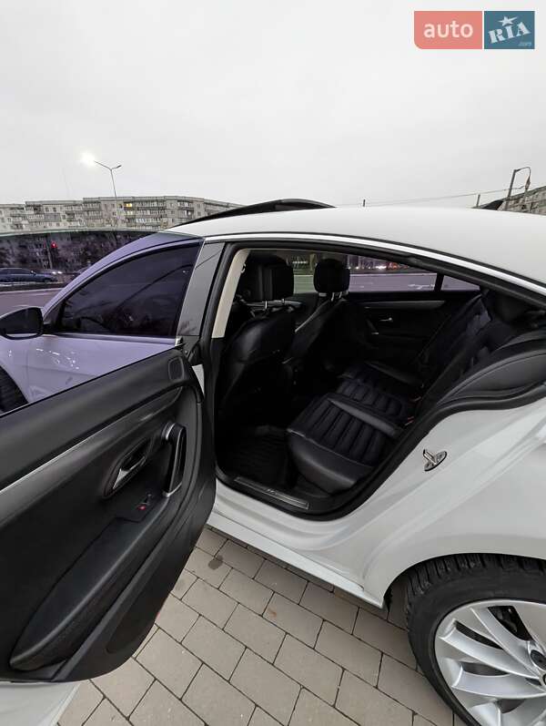 Купе Volkswagen CC / Passat CC 2014 в Сумах