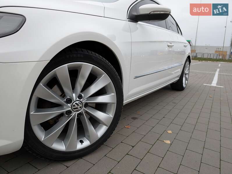 Купе Volkswagen CC / Passat CC 2014 в Сумах