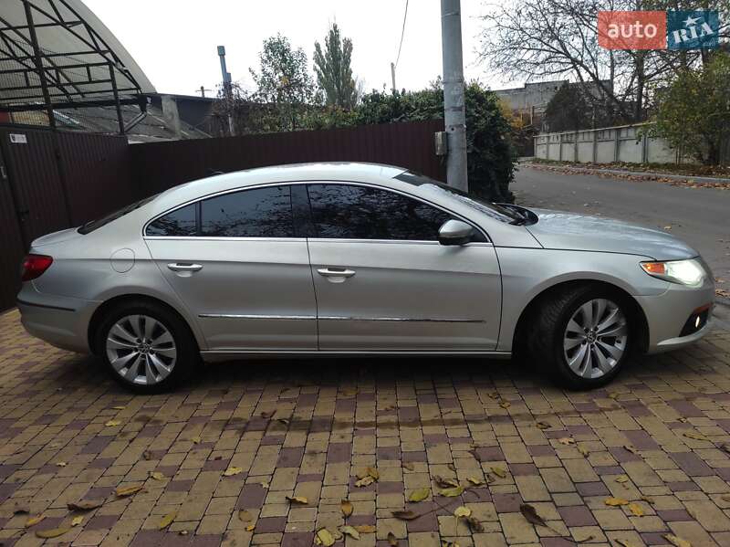 Купе Volkswagen CC / Passat CC 2009 в Одессе