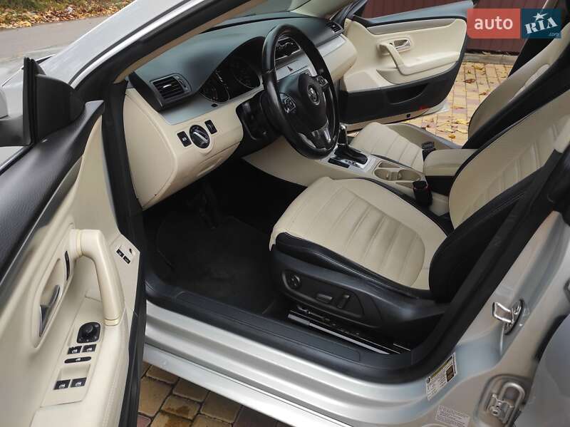 Купе Volkswagen CC / Passat CC 2009 в Одессе