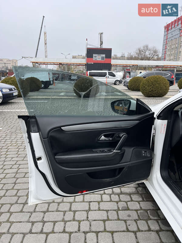 Купе Volkswagen CC / Passat CC 2012 в Львові