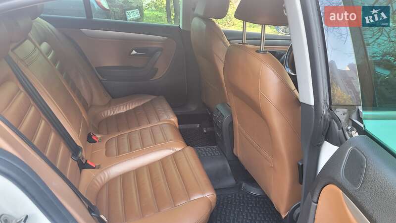 Купе Volkswagen CC / Passat CC 2010 в Тернополе фото 10 Купе Volkswagen CC / Passat CC 2010 в Тернополе