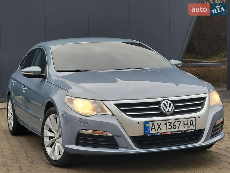 Купе Volkswagen CC / Passat CC 2011 в Дублянах