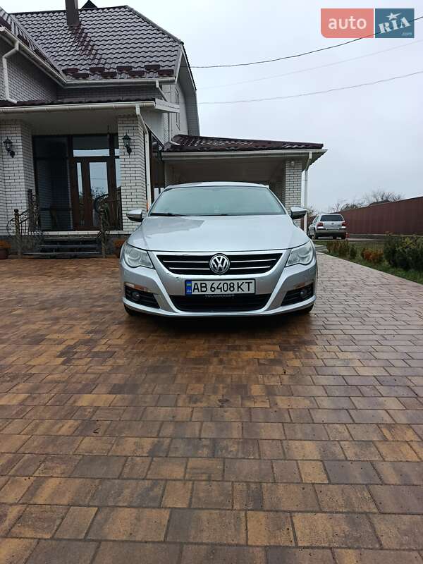 Купе Volkswagen CC / Passat CC 2011 в Тростянці фото 2 Купе Volkswagen CC / Passat CC 2011 в Тростянці