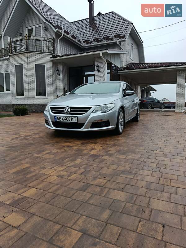 Volkswagen CC / Passat CC 2011