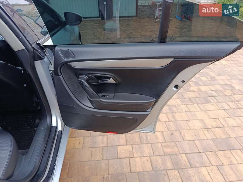 Купе Volkswagen CC / Passat CC 2011 в Тростянці фото 18 Купе Volkswagen CC / Passat CC 2011 в Тростянці