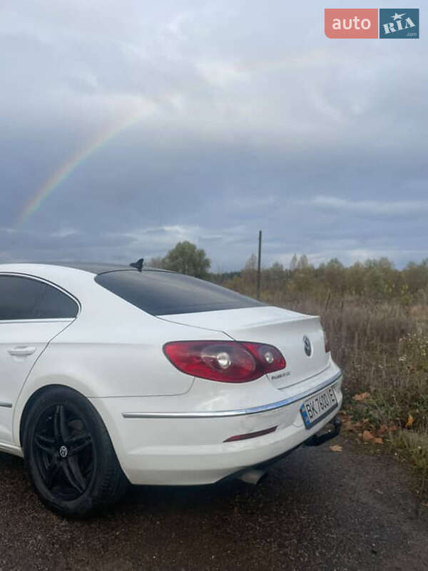 Купе Volkswagen CC / Passat CC 2011 в Сарнах