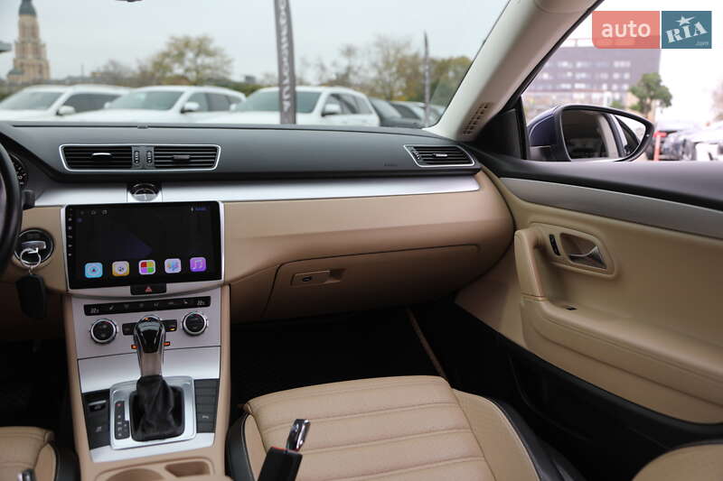 Купе Volkswagen CC / Passat CC 2012 в Харкові фото 13 Купе Volkswagen CC / Passat CC 2012 в Харкові