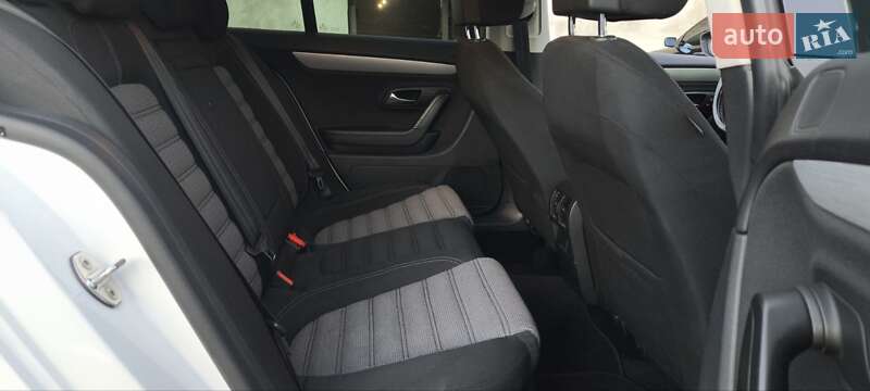 Купе Volkswagen CC / Passat CC 2012 в Мукачево