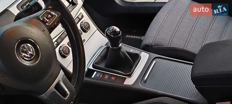 Купе Volkswagen CC / Passat CC 2012 в Мукачево